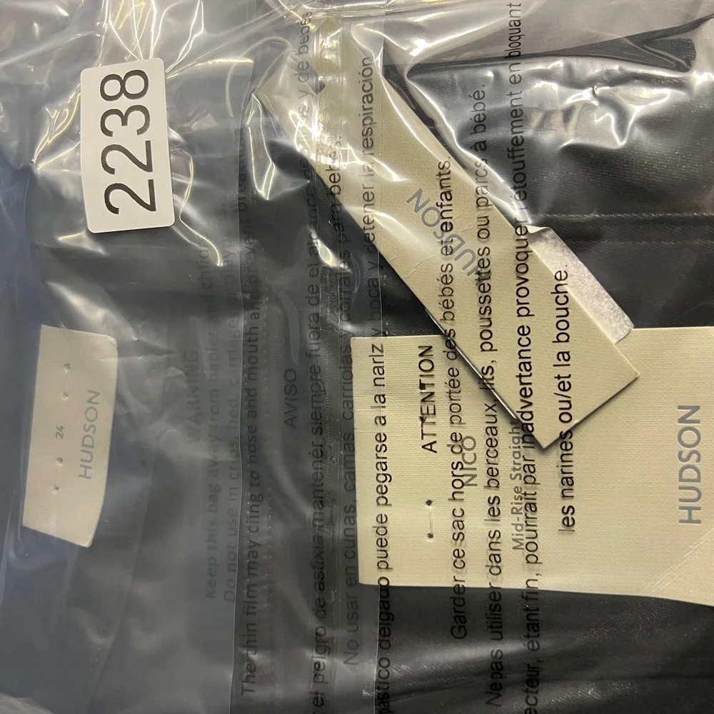 Hudson Nico Mid-Rise Straight Ankle Coated Black Jeans Womens 24 GWFBB11291